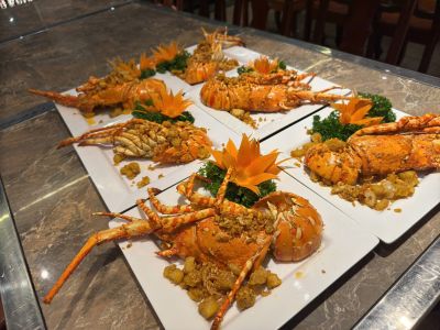 Tôm Hùm Cháy Tỏi