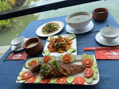  Cơm Niêu Việt