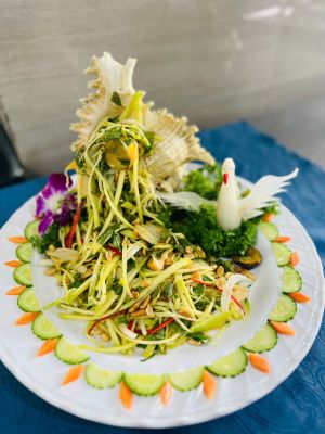 Gỏi Xoài Ốc Gai